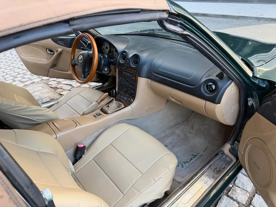 2001 Mazda NB MX-5 Miata - Image 11 of 20