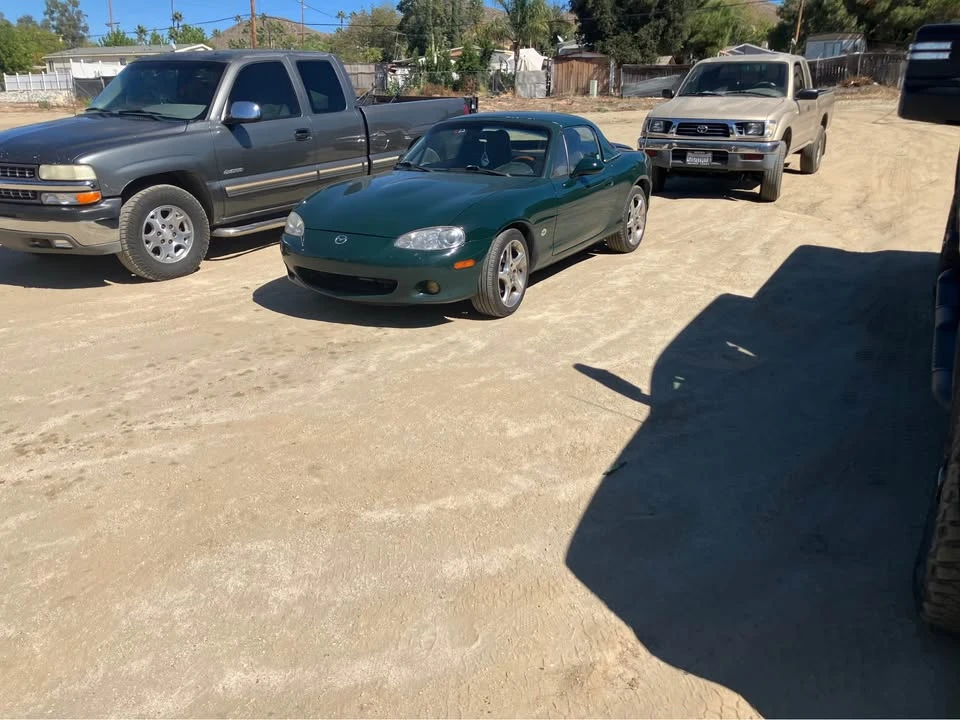 2001 Mazda NB MX-5 Miata - Image 2 of 5