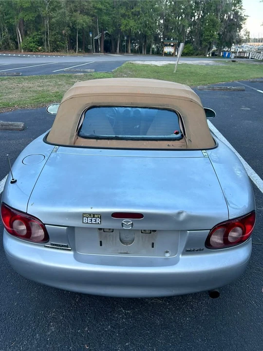 2001 Mazda NB MX-5 Miata - Image 4 of 20