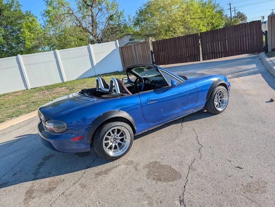 2001 Mazda NB MX-5 Miata - Image 3 of 9