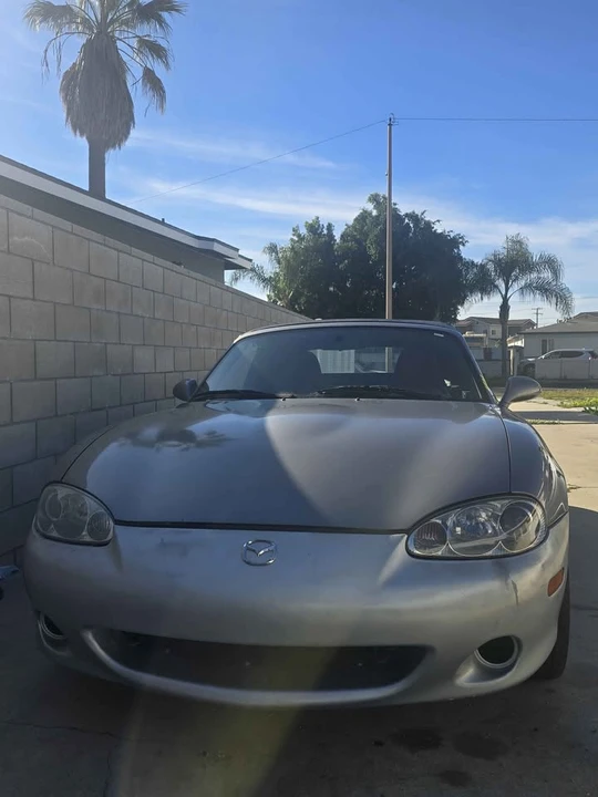 2001 Mazda NB MX-5 Miata - Image 3 of 8