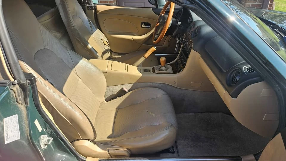 2001 Mazda NB MX-5 Miata - Image 6 of 10