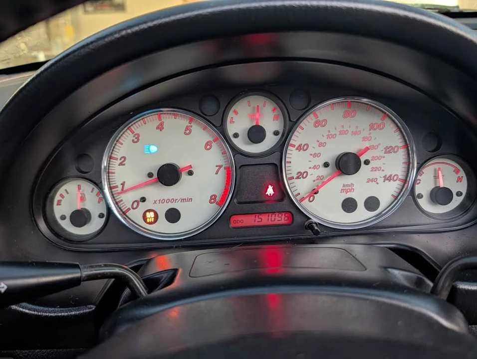 2001 Mazda NB MX-5 Miata - Image 8 of 9