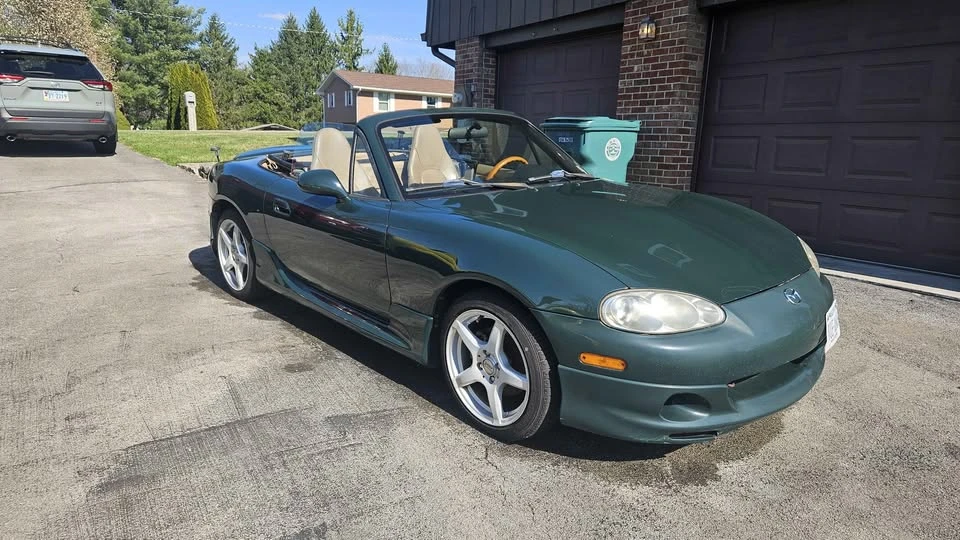 2001 Mazda NB MX-5 Miata - Image 3 of 10