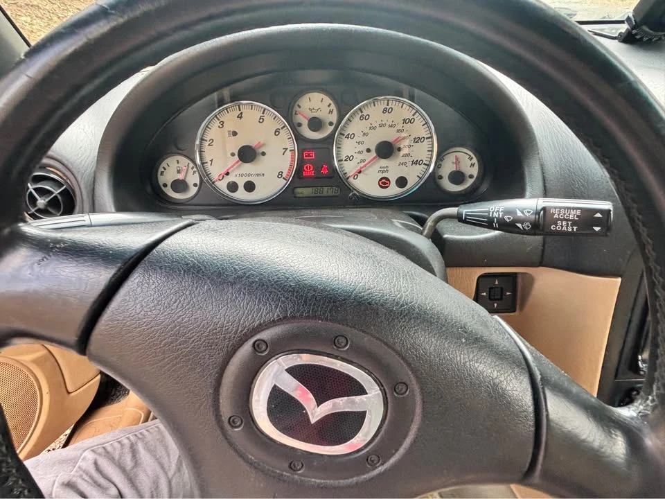 2001 Mazda NB MX-5 Miata - Image 4 of 6