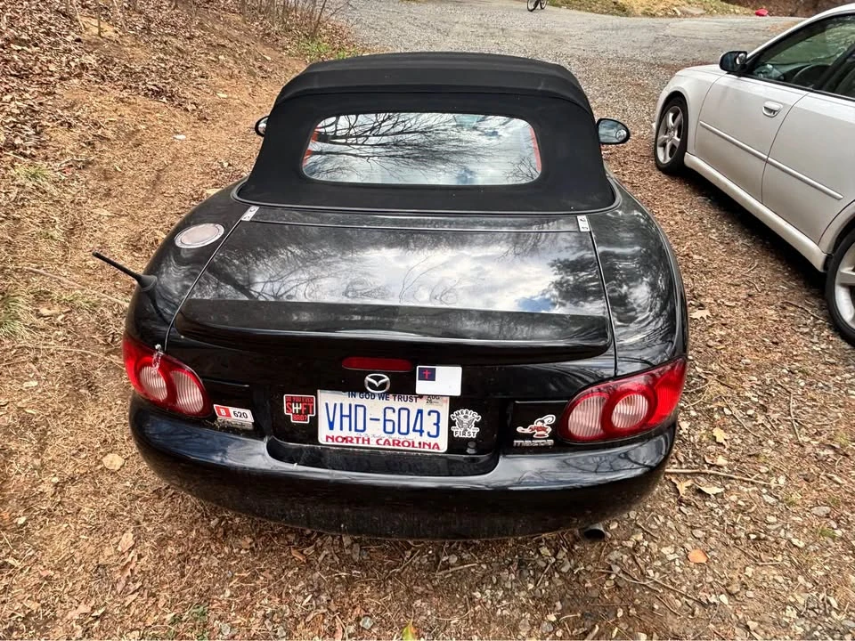 2001 Mazda NB MX-5 Miata - Image 2 of 6