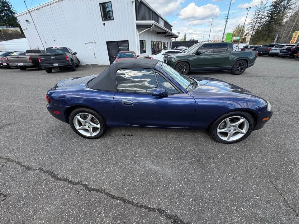 2001 Mazda NB MX-5 Miata - Image 4 of 15
