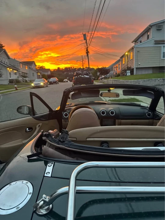 2001 Mazda NB MX-5 Miata - Image 3 of 11