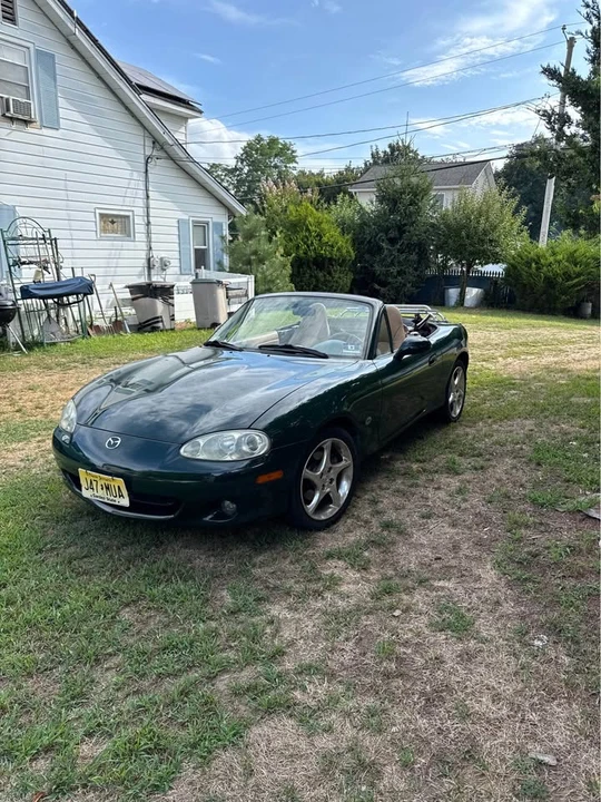 2001 Mazda NB MX-5 Miata - Image 9 of 11