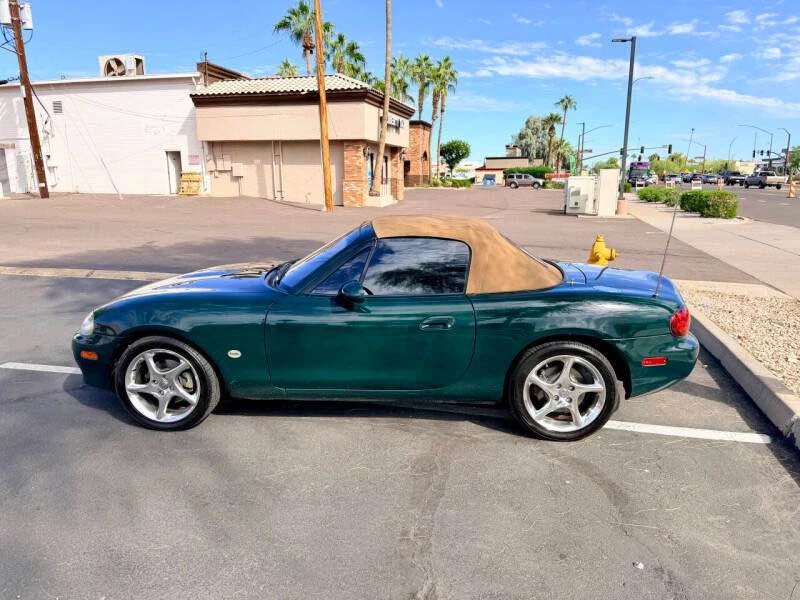 2001 Mazda NB MX-5 Miata - Image 11 of 19