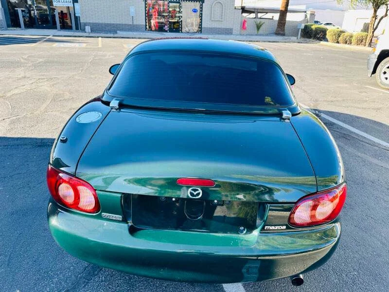 2001 Mazda NB MX-5 Miata - Image 5 of 19