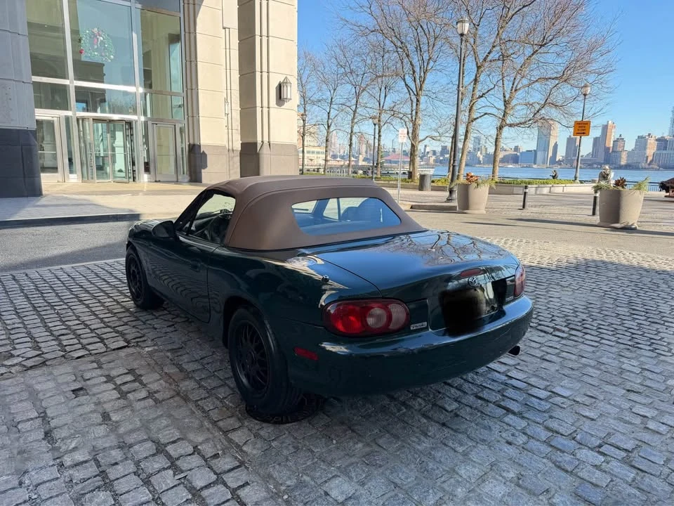 2001 Mazda NB MX-5 Miata - Image 6 of 20