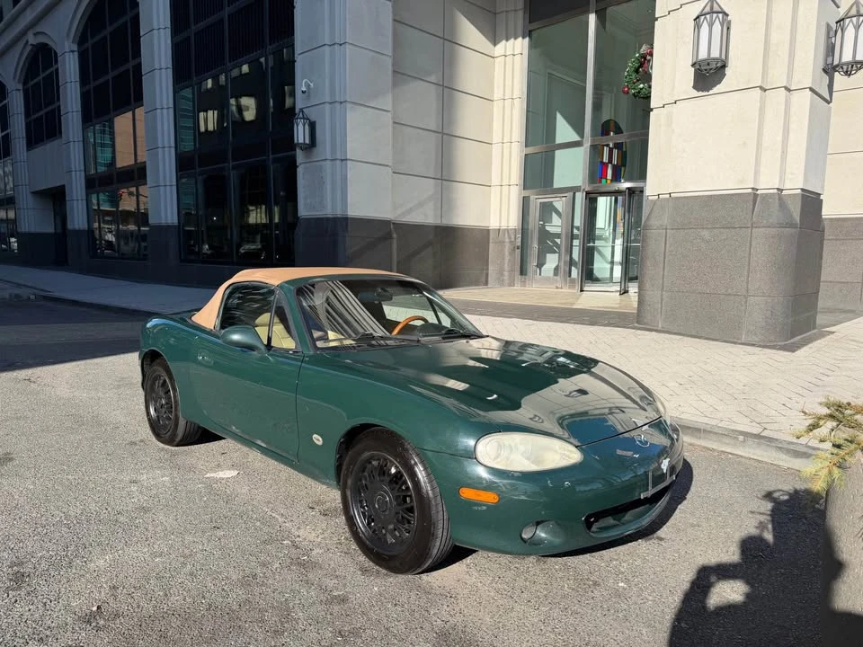 2001 Mazda NB MX-5 Miata - Image 11 of 20