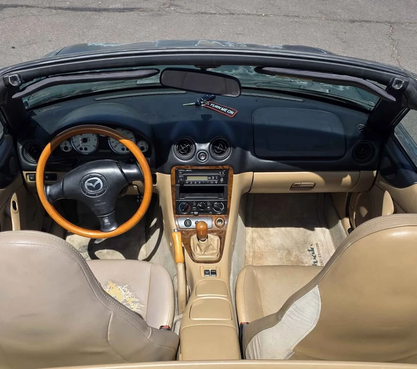 2001 Mazda NB MX-5 Miata - Image 8 of 14