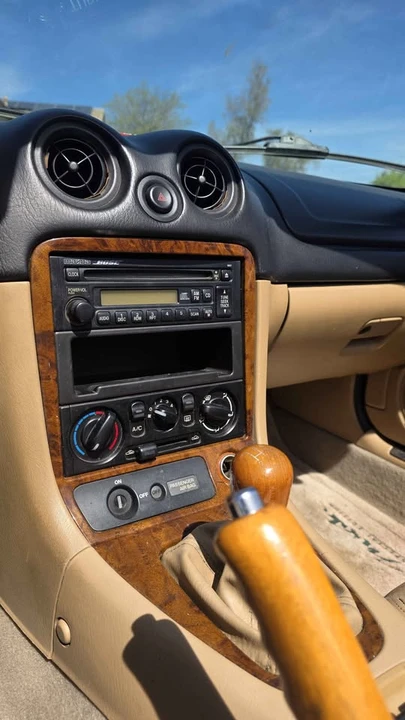 2001 Mazda NB MX-5 Miata - Image 9 of 14