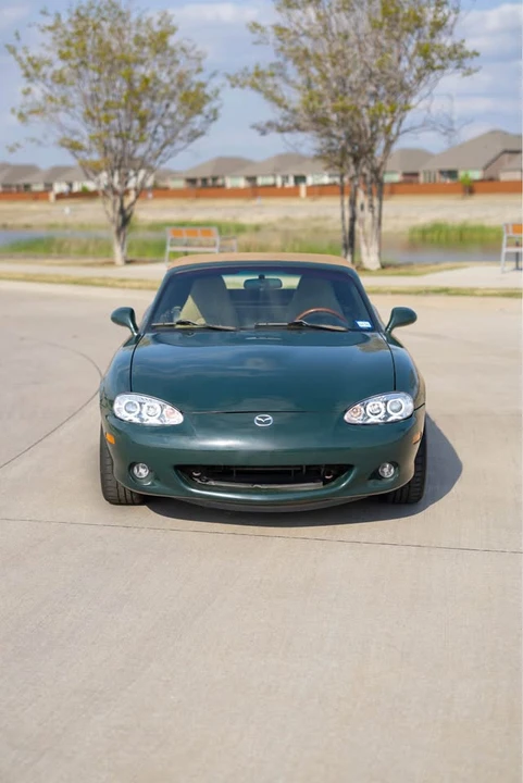 2001 Mazda NB MX-5 Miata - Image 10 of 11