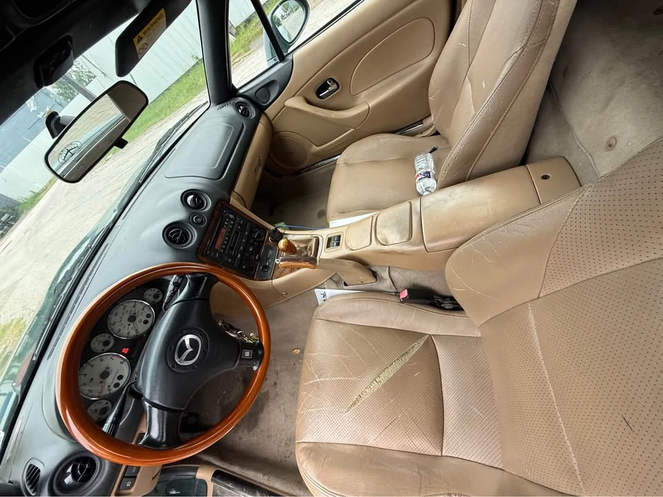 2001 Mazda NB MX-5 Miata - Image 12 of 14