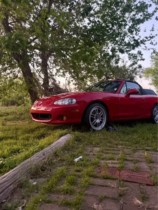 2001 Mazda NB MX-5 Miata - Image 6 of 9