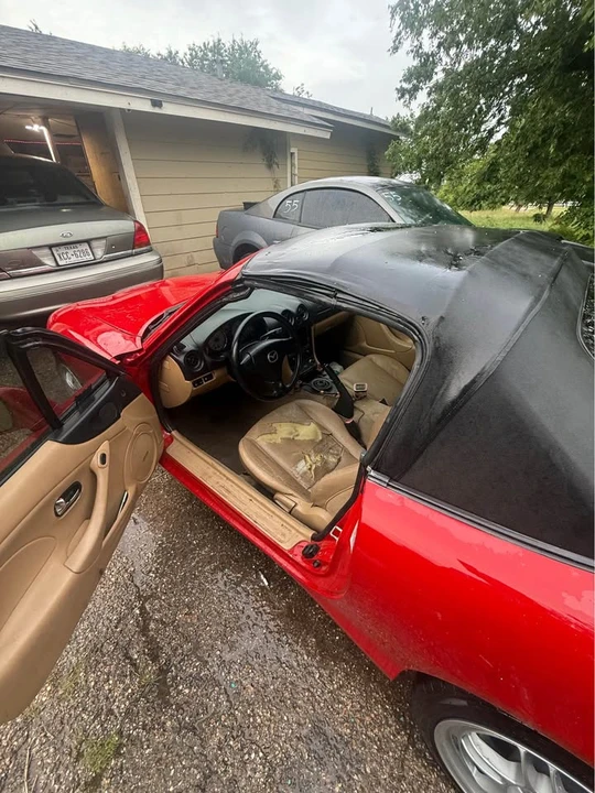 2001 Mazda NB MX-5 Miata - Image 3 of 9