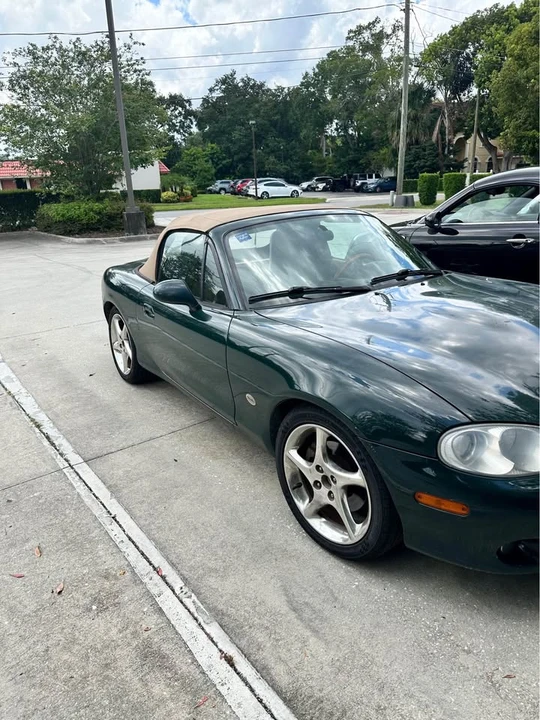 2001 Mazda NB MX-5 Miata - Image 6 of 8