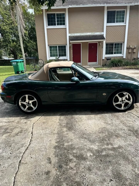 2001 Mazda NB MX-5 Miata - Image 2 of 8