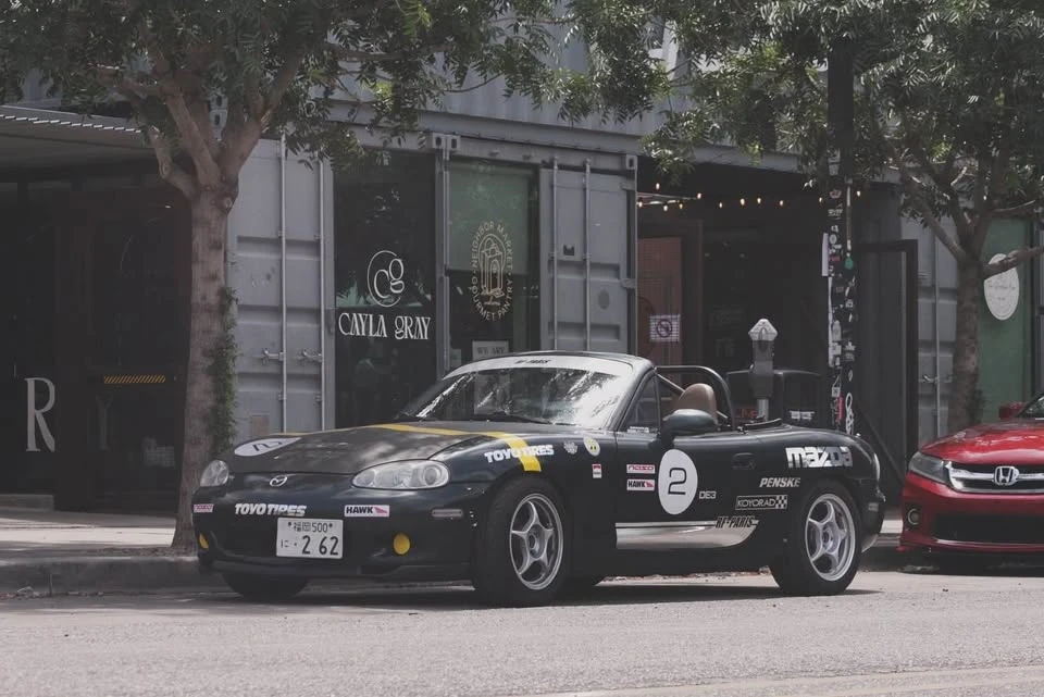 2001 Mazda NB MX-5 Miata - Image 5 of 5