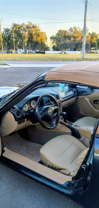 2001 Mazda NB MX-5 Miata - Image 5 of 15
