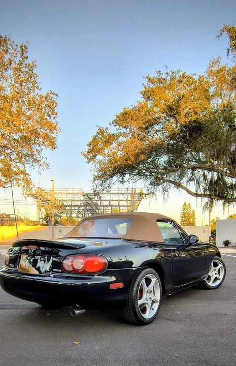 2001 Mazda NB MX-5 Miata - Image 3 of 15