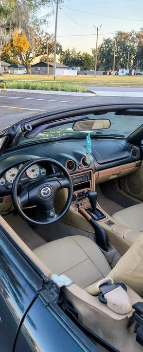 2001 Mazda NB MX-5 Miata - Image 14 of 15