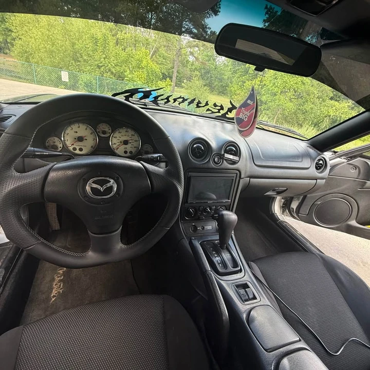 2001 Mazda NB MX-5 Miata - Image 3 of 12