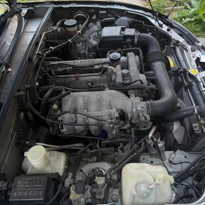 2001 Mazda NB MX-5 Miata - Image 10 of 12