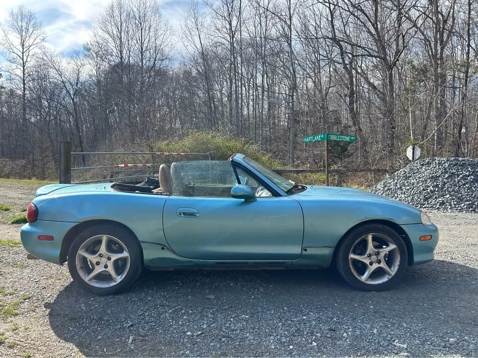 2001 Mazda NB MX-5 Miata - Image 4 of 18