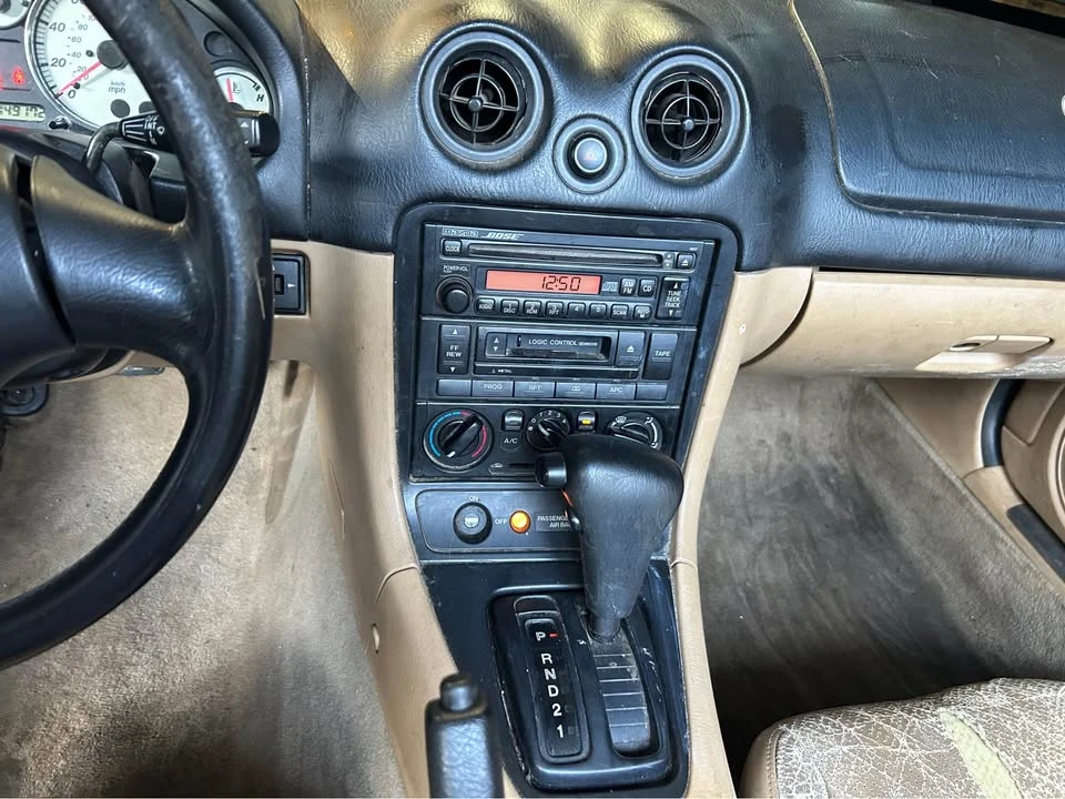 2001 Mazda NB MX-5 Miata - Image 15 of 18