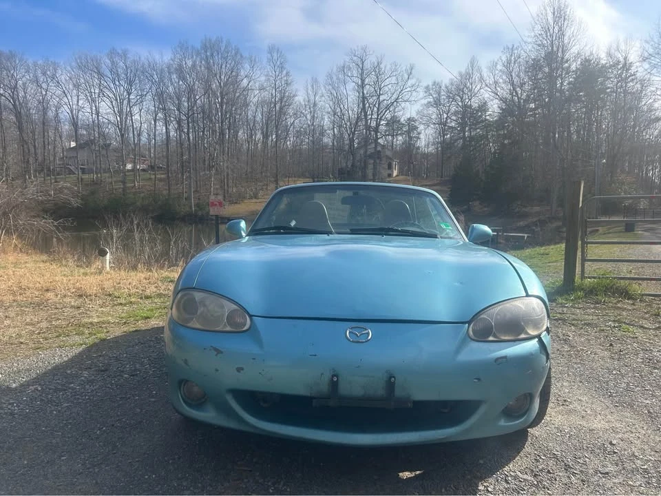 2001 Mazda NB MX-5 Miata - Image 2 of 18