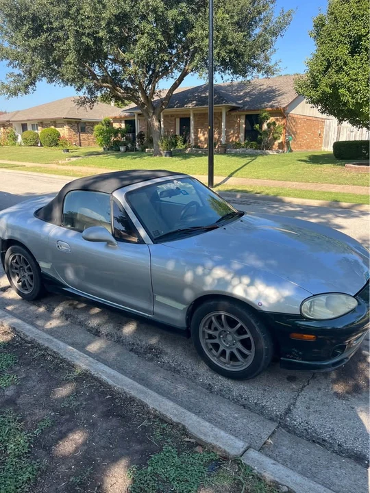 2001 Mazda NB MX-5 Miata - Image 4 of 5