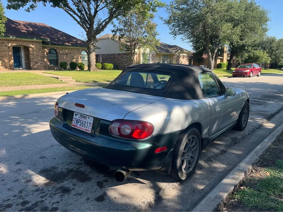 2001 Mazda NB MX-5 Miata - Image 3 of 5