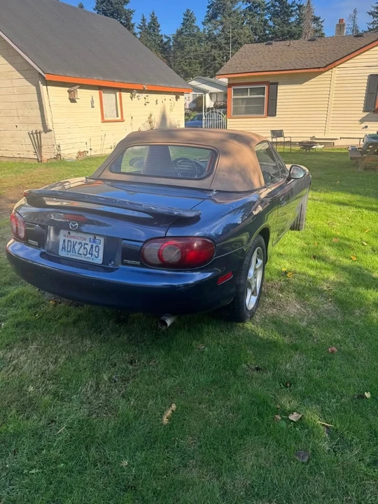 2001 Mazda NB MX-5 Miata - Image 2 of 7