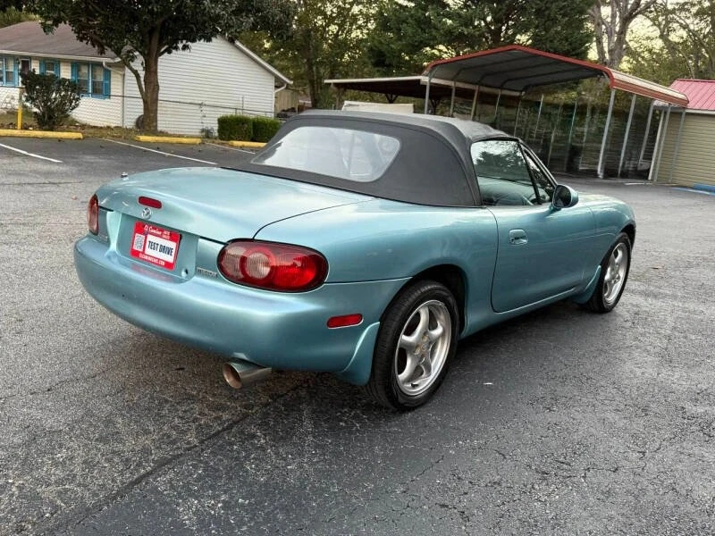 2001 Mazda NB MX-5 Miata - Image 18 of 19