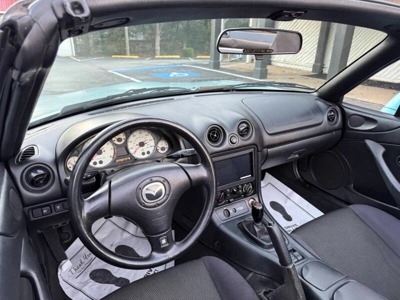 2001 Mazda NB MX-5 Miata - Image 9 of 19