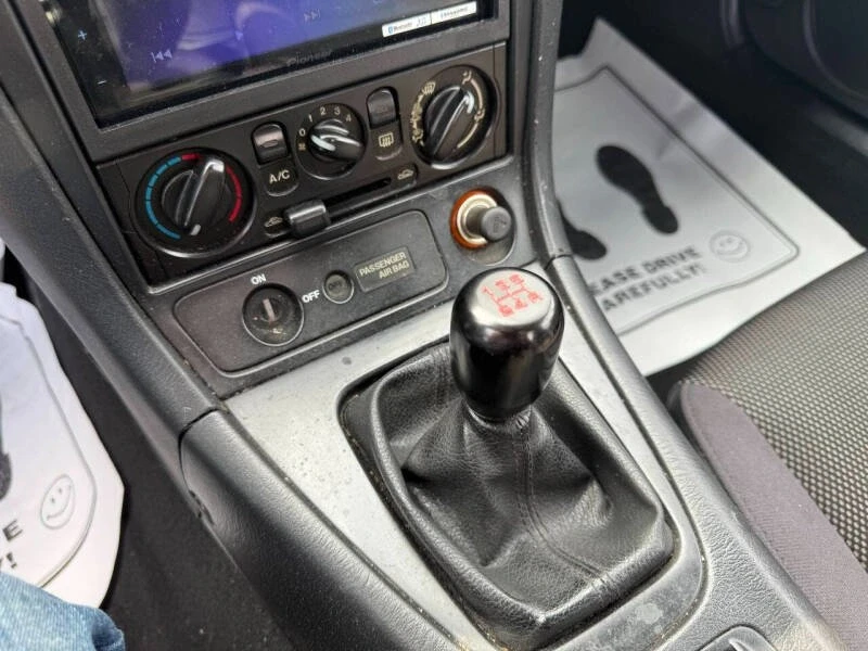 2001 Mazda NB MX-5 Miata - Image 16 of 19