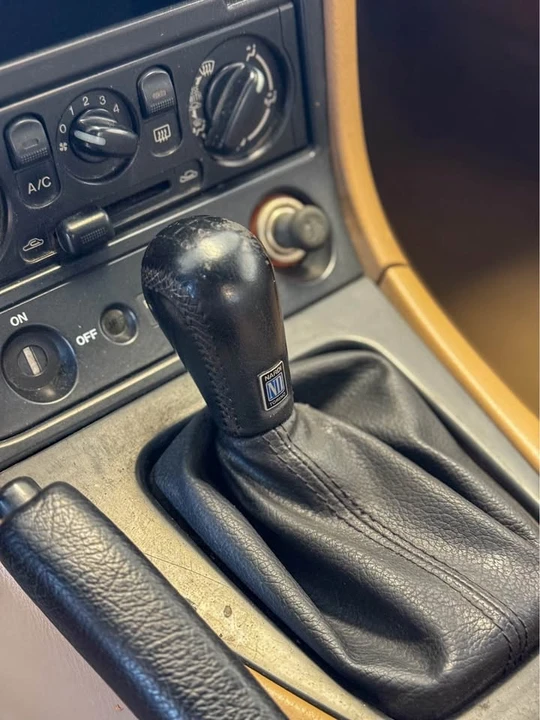 2001 Mazda NB MX-5 Miata - Image 10 of 15
