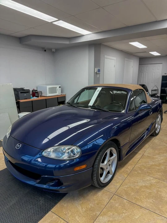 2001 Mazda NB MX-5 Miata - Image 14 of 15