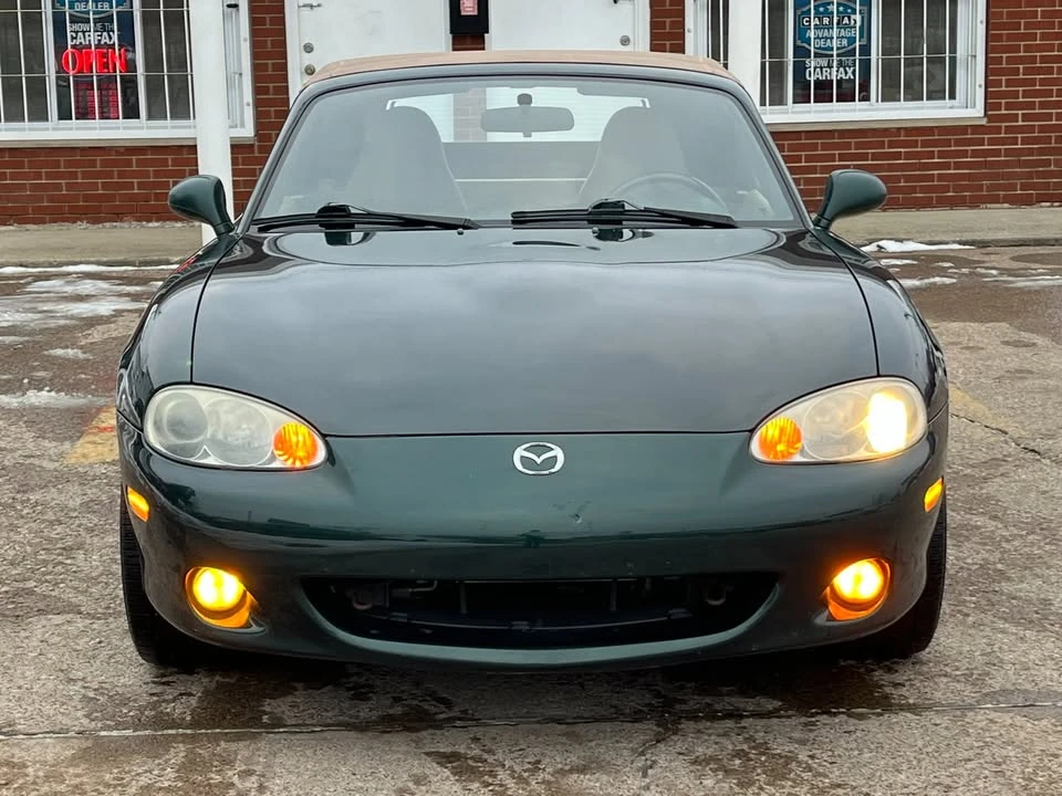 2001 Mazda NB MX-5 Miata - Image 8 of 17