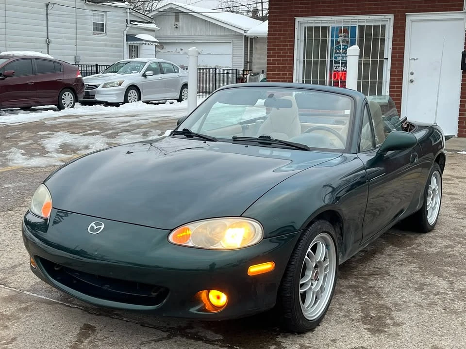 2001 Mazda NB MX-5 Miata - Image 14 of 17