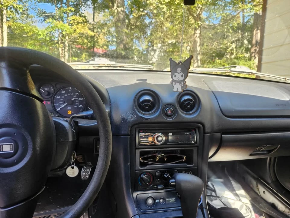 2001 Mazda NB MX-5 Miata - Image 9 of 10