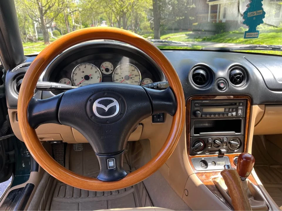 2001 Mazda NB MX-5 Miata - Image 12 of 19