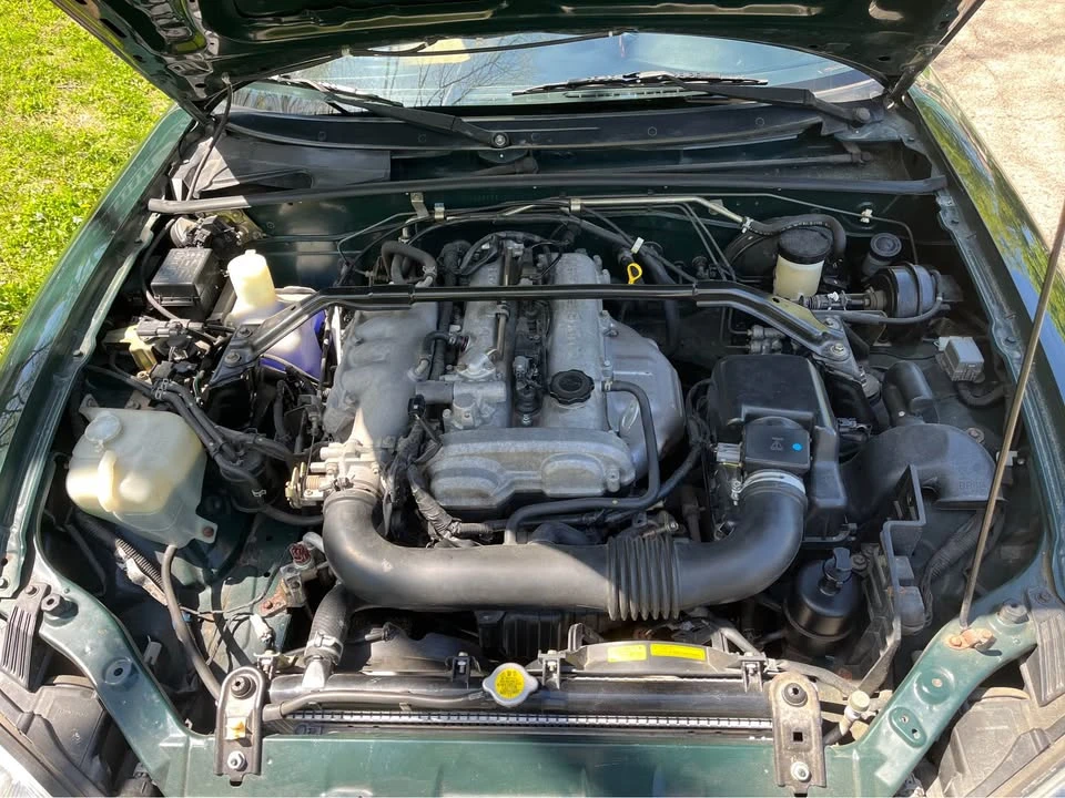 2001 Mazda NB MX-5 Miata - Image 14 of 19
