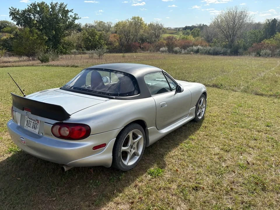 2001 Mazda NB MX-5 Miata - Image 5 of 7