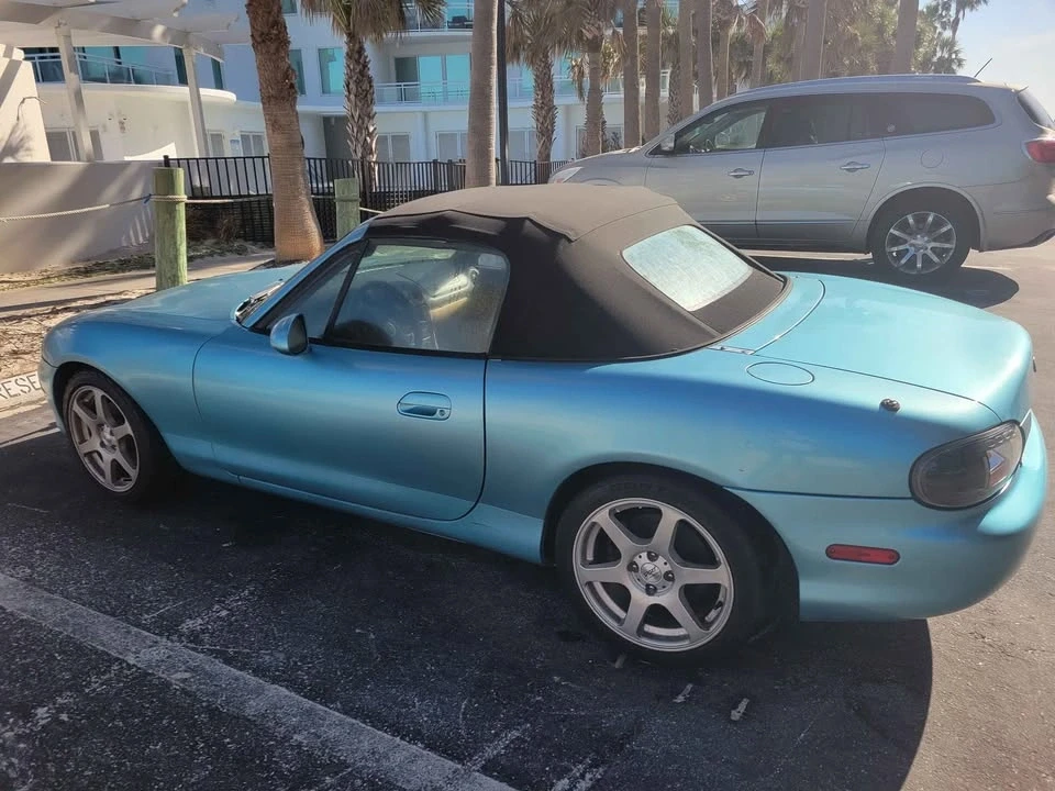 2001 Mazda NB MX-5 Miata - Image 5 of 7