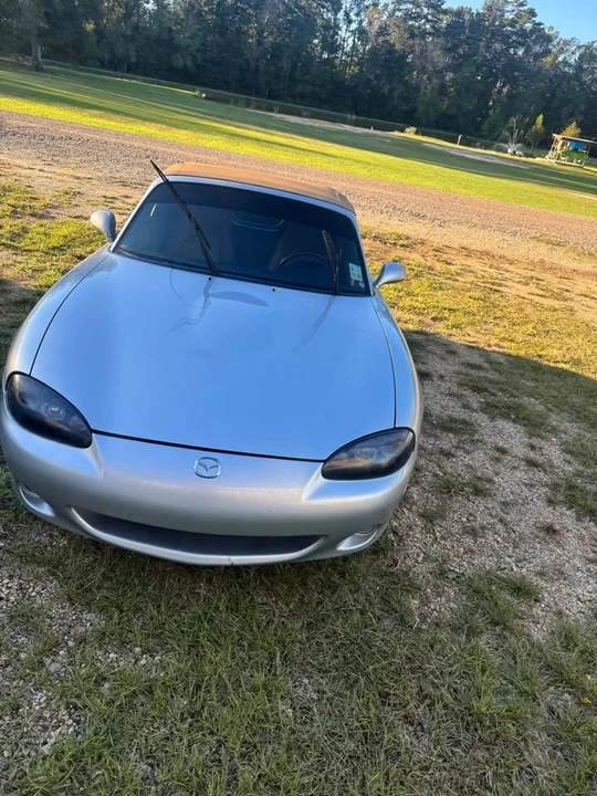 2001 Mazda NB MX-5 Miata - Image 4 of 8